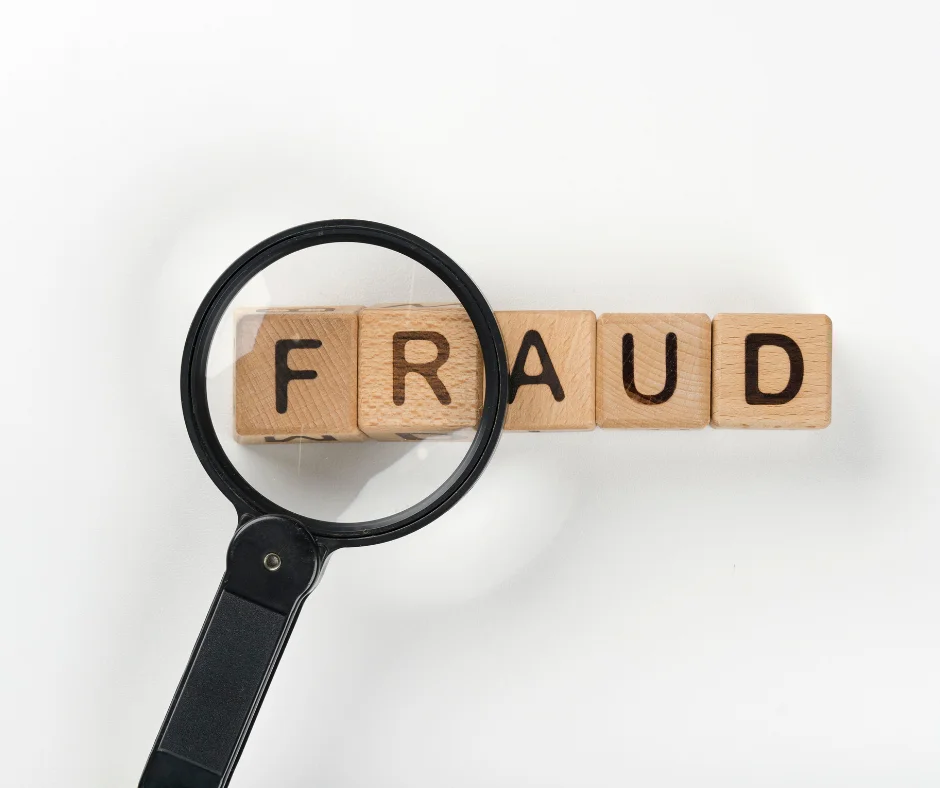 Magnifier showing real estate fraud in Islamabad – Biggest Fraud Happened in Real Estate History of Islamabad